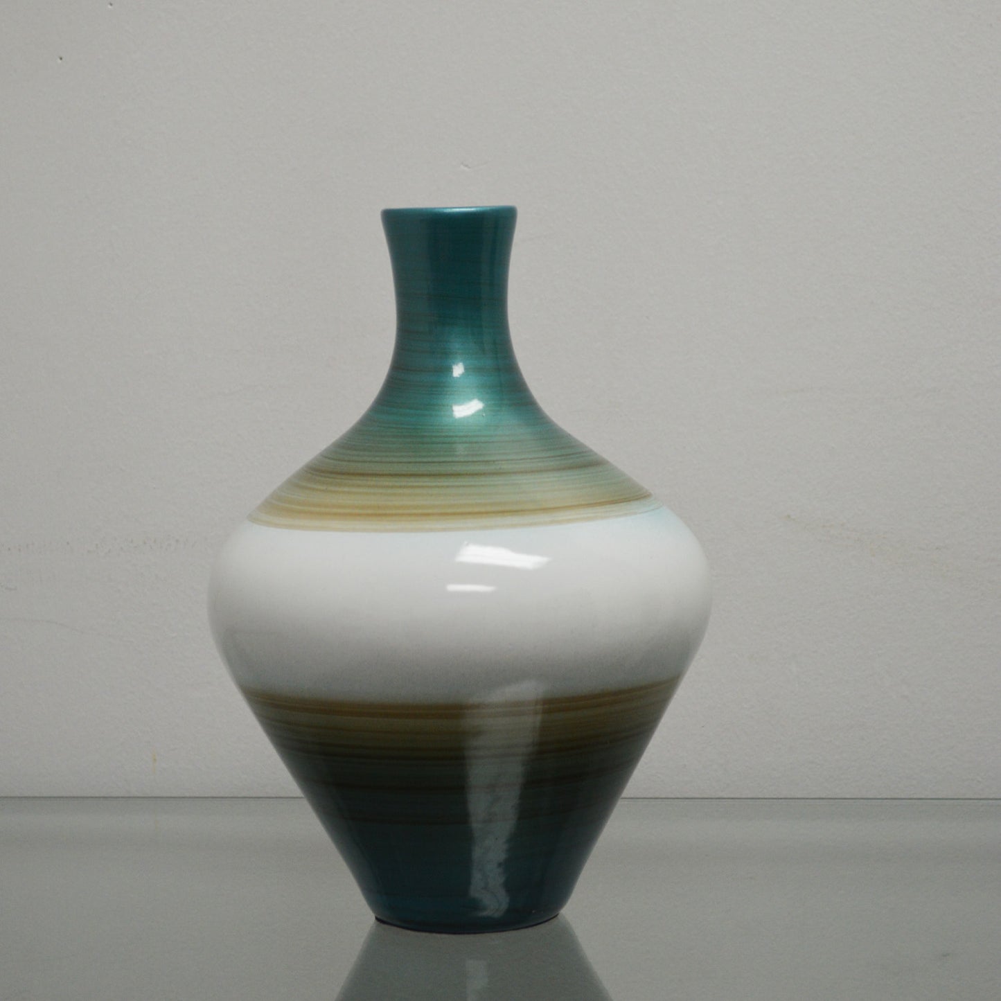 G776-S GREEN GOLD AND WHITE VASE SMALL