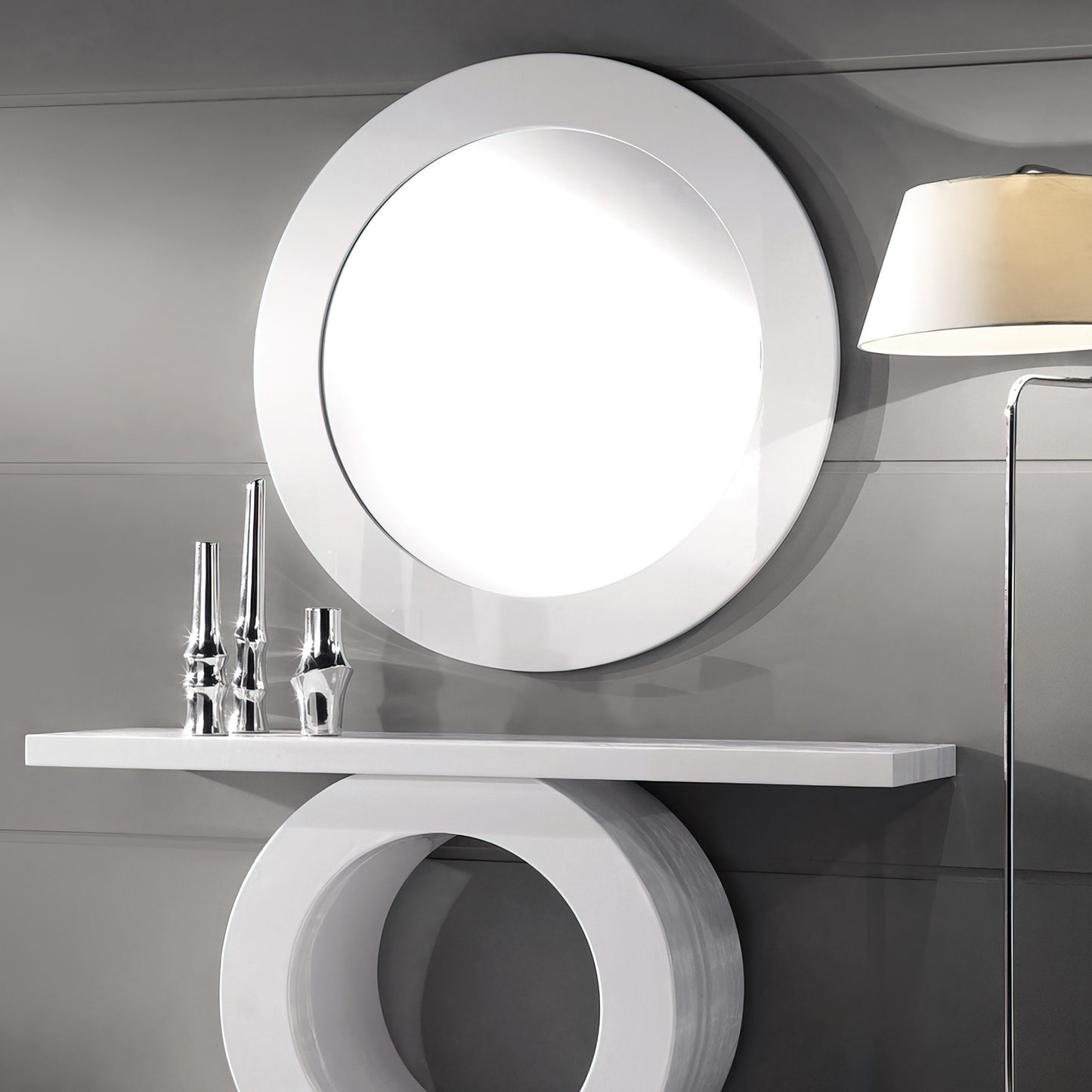 M-16 Round Mirror