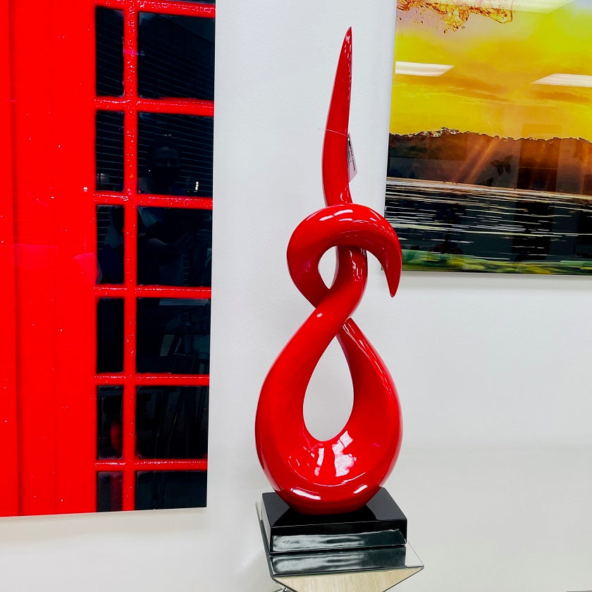 D921 Eternity Sculpture White