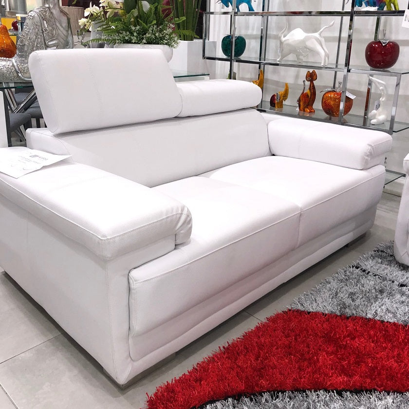 LD-438-WHITE/LOVE Loveseat