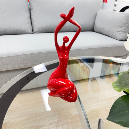 D873 Woman Sculpture