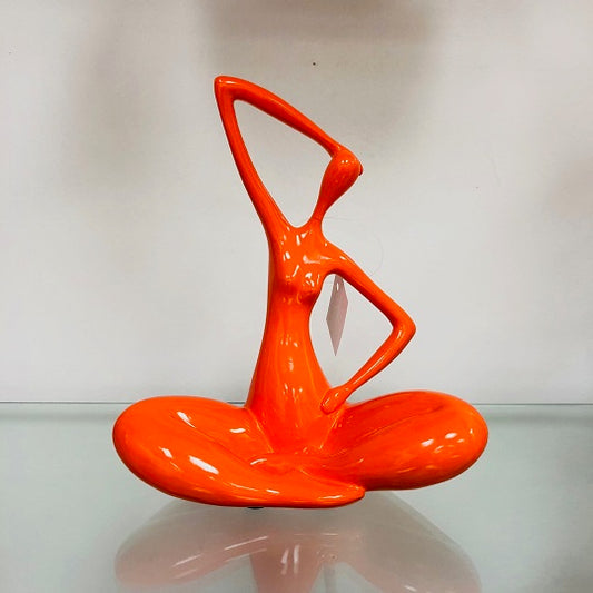 D875 Yoga Woman